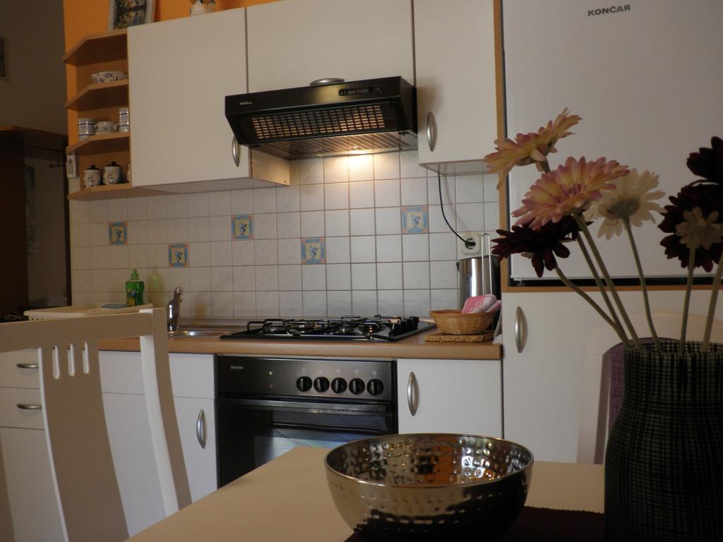Apartments - Rooms Vesna 普利莫顿 外观 照片
