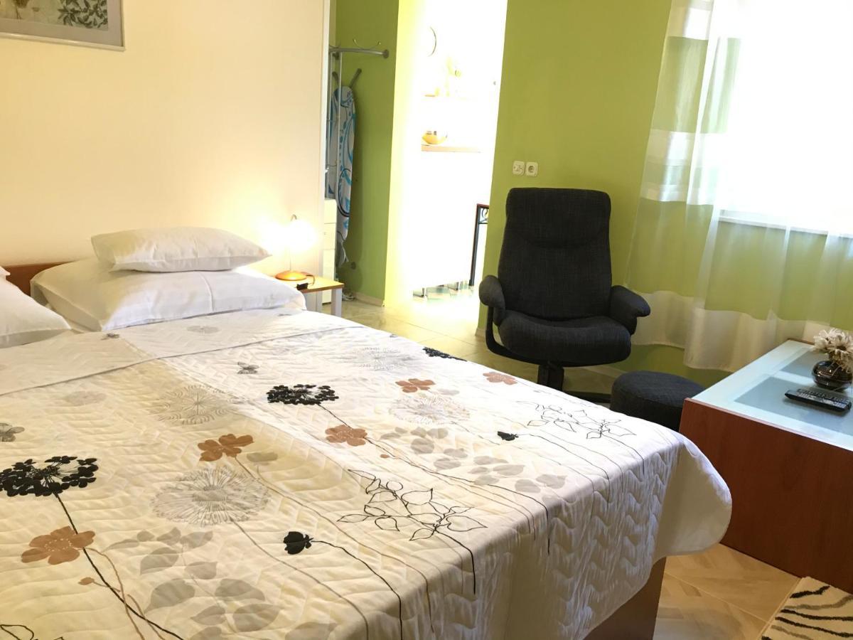 Apartments - Rooms Vesna 普利莫顿 外观 照片